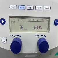 Eppendorf 5430 Centrifuge image 2